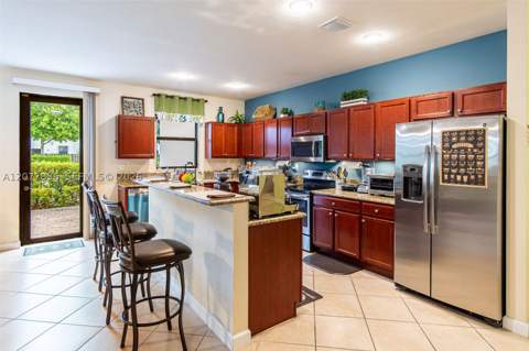 125 SE 36th Pl, Homestead FL - photo 16 of 88