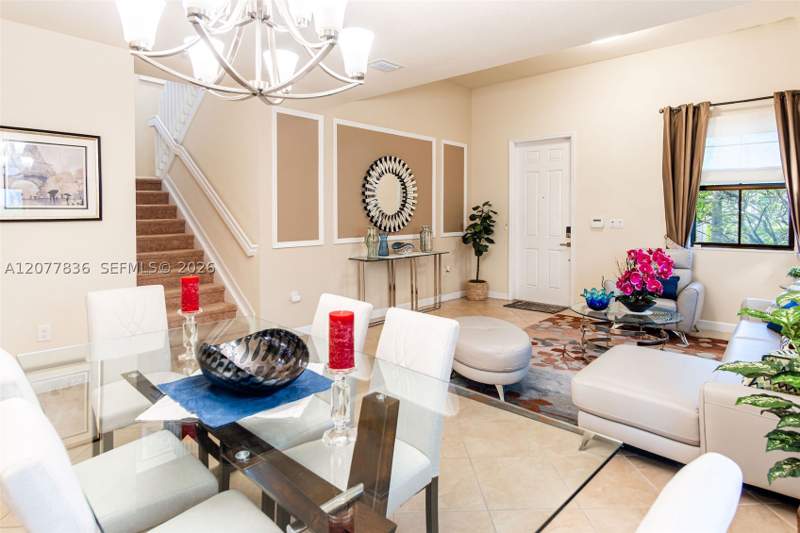 5 bedroom SingleFamilyResidence at 125 SE 36th Pl, Baywinds Of Barbados, Homestead — photo 5