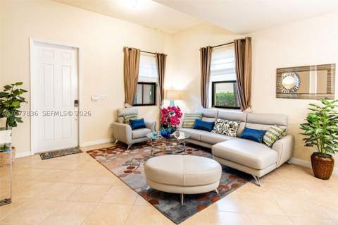 125 SE 36th Pl, Homestead FL - photo 7 of 88
