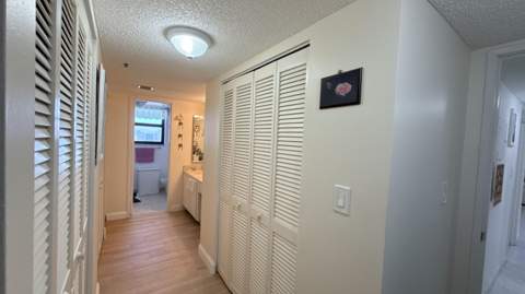 210 174th Street 1901, Sunny Isles Beach FL - photo 13 of 36