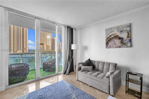 19370 Collins Ave 919, Sunny Isles Beach FL - photo 10 of 26