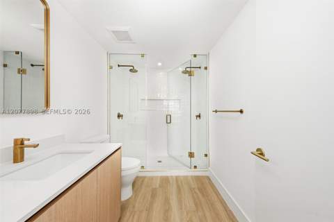 90 NE 32 1016, Miami FL - photo 10 of 45