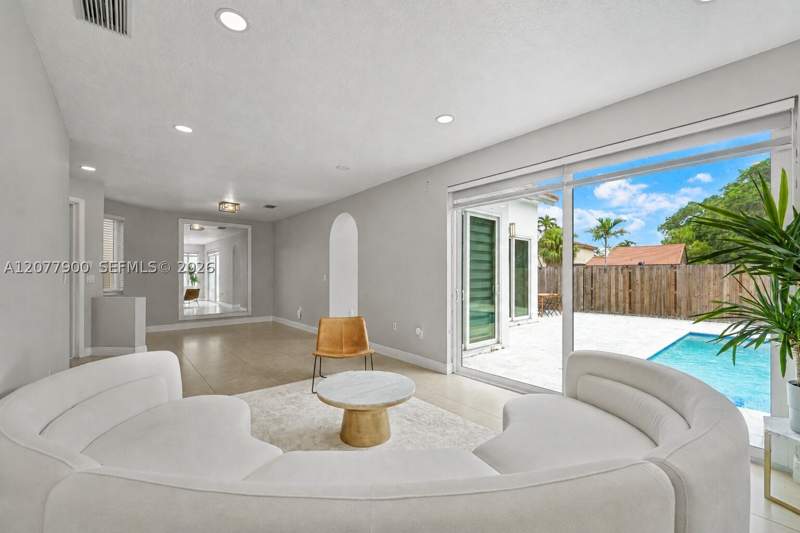 3 bedroom SingleFamilyResidence at 15585 SW 112th Way, Sunflower At The Hammocks, Miami — photo 5