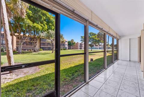 8415 SW 107th Ave 143W, Miami FL - photo 20 of 24