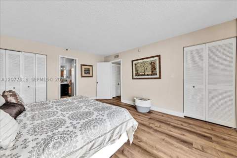17600 N Bay Rd N503, Sunny Isles Beach FL - photo 21 of 28