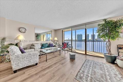 17600 N Bay Rd N503, Sunny Isles Beach FL - photo 9 of 28