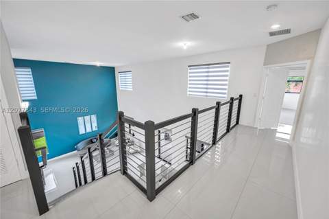 9121 NW 161st Ter, Miami Lakes FL - photo 6 of 37
