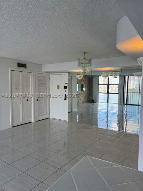17500 N Bay Rd S907, Sunny Isles Beach FL - photo 11 of 23