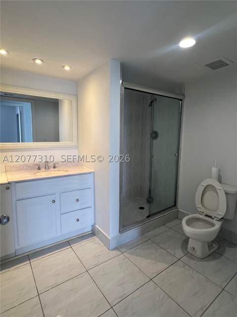 17500 N Bay Rd S907, Sunny Isles Beach FL - photo 13 of 23