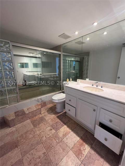 17500 N Bay Rd S907, Sunny Isles Beach FL - photo 18 of 23