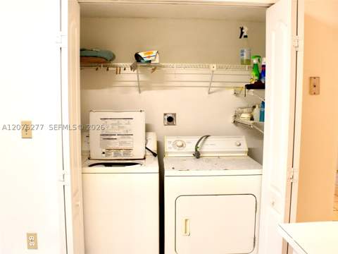 3375 W 76th St 145, Hialeah FL - photo 6 of 22