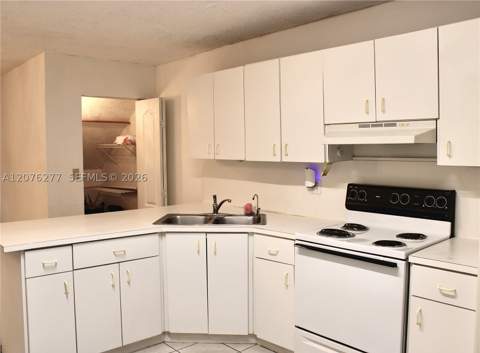3375 W 76th St 145, Hialeah FL - photo 8 of 22