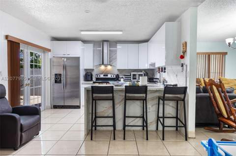 14217 SW 102nd St, Miami FL - photo 10 of 31
