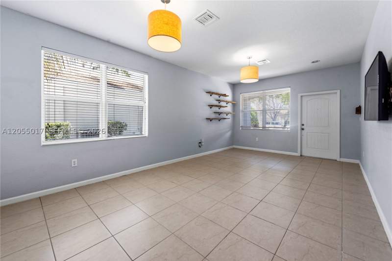5 bedroom SingleFamilyResidence at 3424 NE 1st St, Antigua At Oasis, Homestead — photo 4