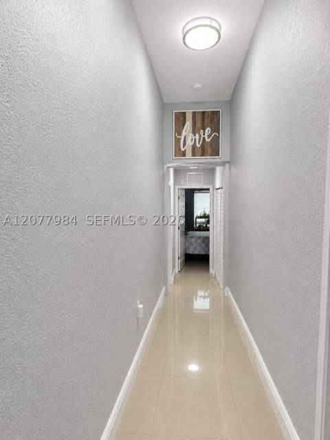 525 NW 23rd Ave, Miami FL - photo 15 of 40