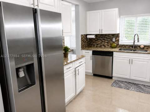 525 NW 23rd Ave, Miami FL - photo 6 of 40