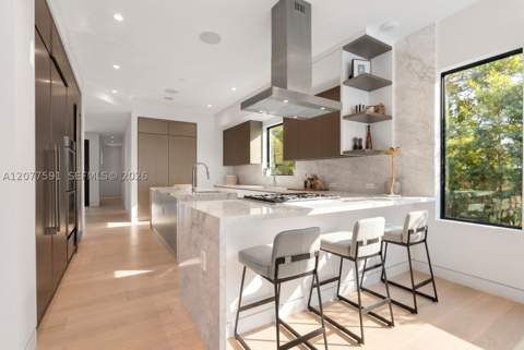 4442 Prairie Ave, Miami Beach FL - photo 15 of 58