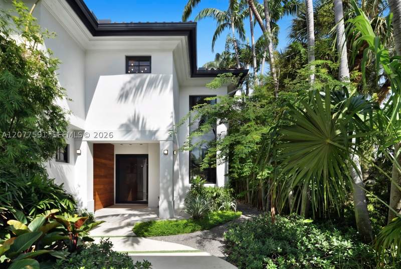 6 bedroom SingleFamilyResidence at 4442 Prairie Ave, Nursery Sub, Miami Beach — photo 5