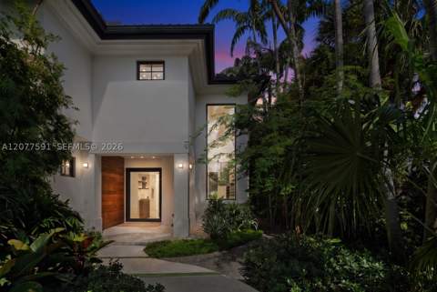 4442 Prairie Ave, Miami Beach FL - photo 6 of 58