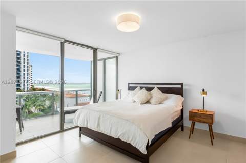 5875 Collins Ave 903, Miami Beach FL - photo 10 of 34