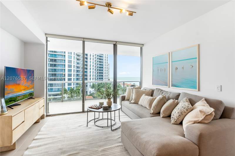 2 bedroom Condominium at 5875 Collins Ave 903, Mei Condo, Miami Beach — photo 2