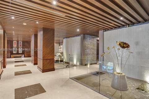 5875 Collins Ave 903, Miami Beach FL - photo 23 of 34
