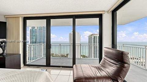 210 174 St 2401, Sunny Isles Beach FL - photo 15 of 43