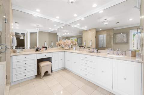 275 189th Ter, Sunny Isles Beach FL - photo 22 of 36