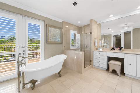 275 189th Ter, Sunny Isles Beach FL - photo 23 of 36