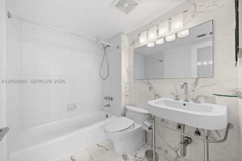 400 S Pointe Dr 1905, Miami Beach FL - photo 13 of 19