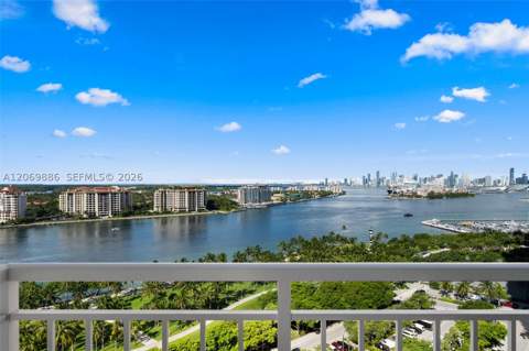 400 S Pointe Dr 1905, Miami Beach FL - photo 8 of 19