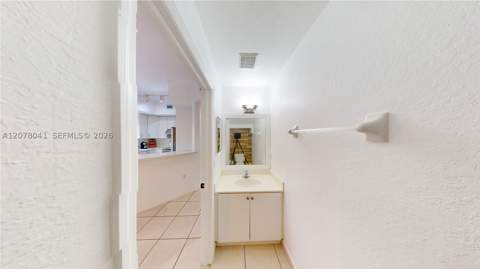 21943 SW 88th Path, Cutler Bay FL - photo 9 of 28