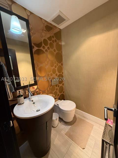 11101 NW 72nd Ter, Doral FL - photo 10 of 51