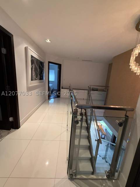 11101 NW 72nd Ter, Doral FL - photo 12 of 51
