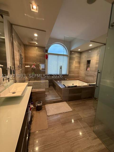 11101 NW 72nd Ter, Doral FL - photo 15 of 51