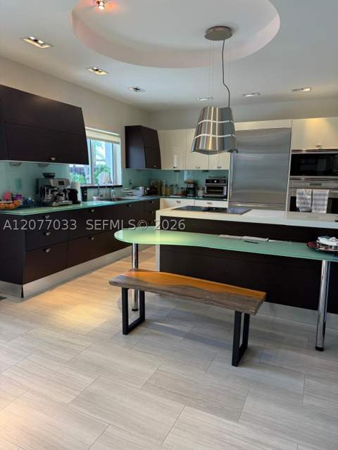 11101 NW 72nd Ter, Doral FL - photo 6 of 51