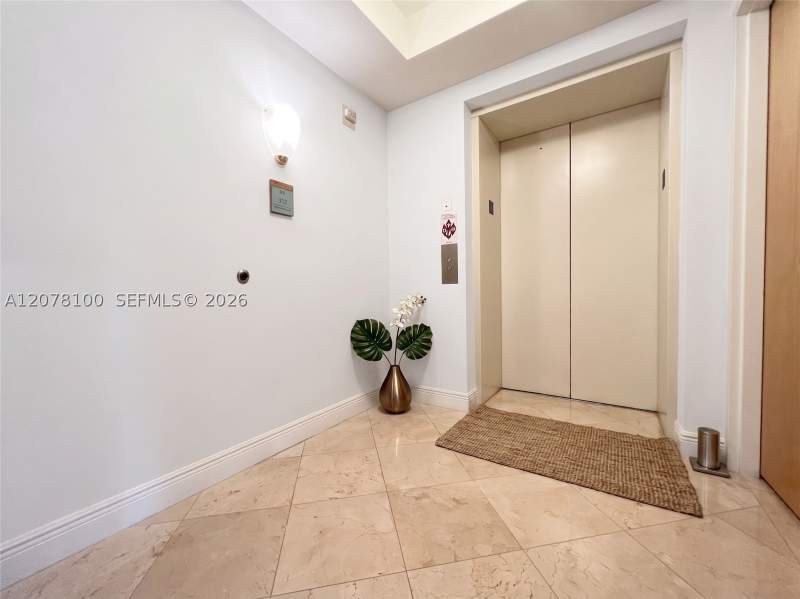 3 bedroom Condominium at 19400 Turnberry Way 312, The Parc At Turnberry Isl, Aventura — photo 2