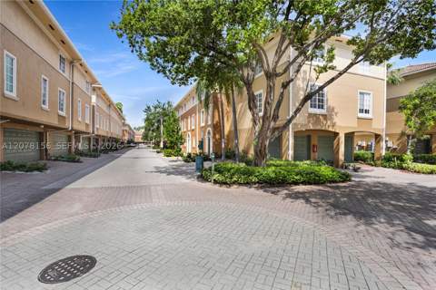 2941 NE 185th St 1305, Miami FL - photo 17 of 21