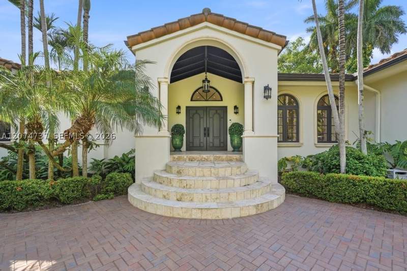 4 bedroom SingleFamilyResidence at 2532 NW Lake Ave, Sunset Islands-Island No, Miami Beach — photo 4