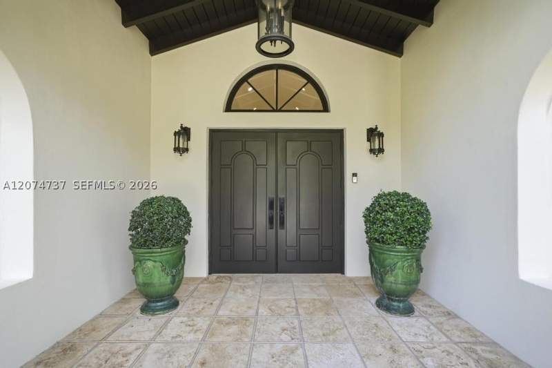 4 bedroom SingleFamilyResidence at 2532 NW Lake Ave, Sunset Islands-Island No, Miami Beach — photo 5