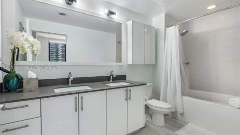 999 SW 1st Ave 2004, Miami FL - photo 24 of 51