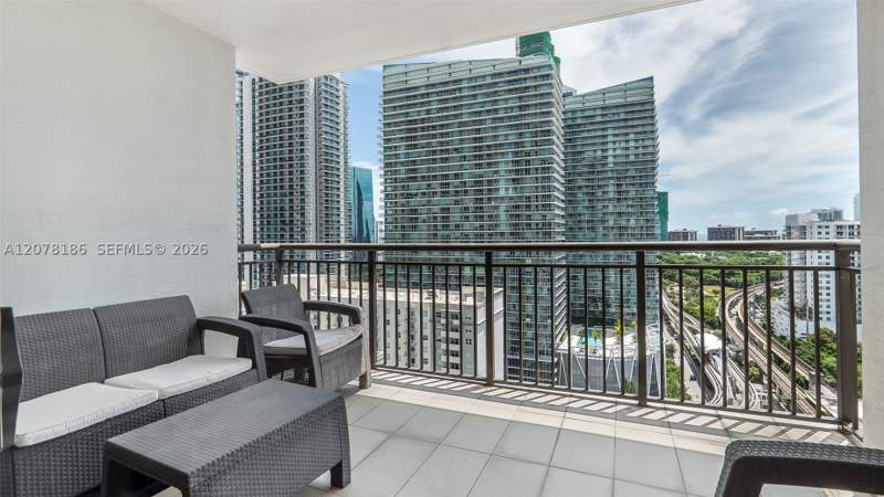 2 bedroom Condominium at 999 SW 1st Ave 2004, Nine At Mary Brickell Vil, Miami — photo 5