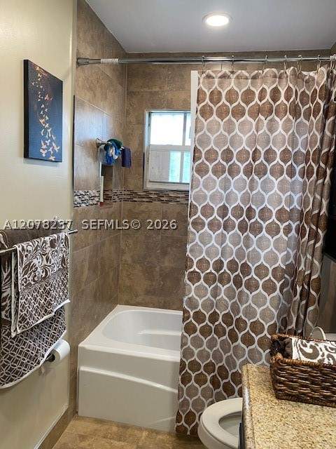 2766 NW 168th Ter, Miami Gardens FL - photo 6 of 11
