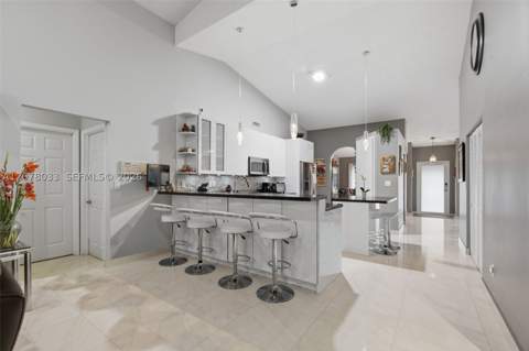 10887 SW 152nd Pl, Miami FL - photo 11 of 45