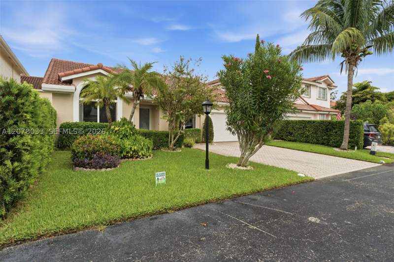 3 bedroom SingleFamilyResidence at 10887 SW 152nd Pl, Jasmine At The Hammocks 1, Miami — photo 4