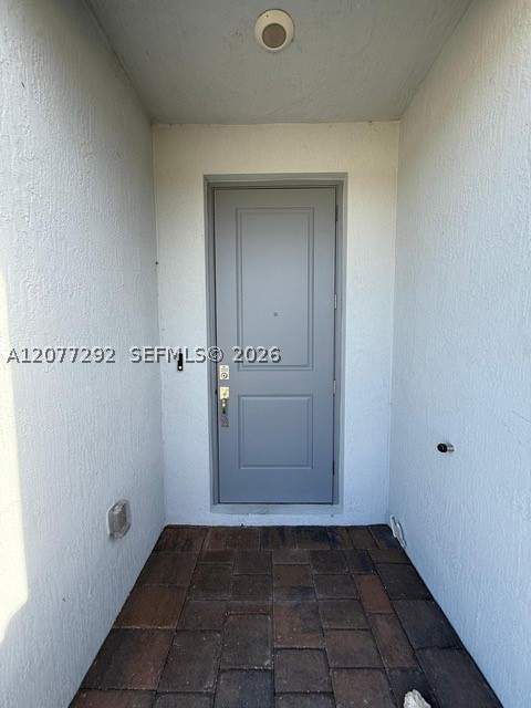 4 bedroom SingleFamilyResidence at 142 NE 14th Ter, Miami Land And Developmen, Homestead — photo 3