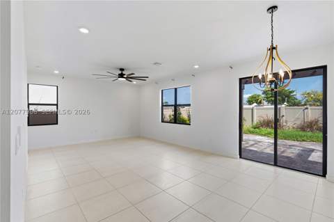 1325 NE 2nd Ct, Homestead FL - photo 11 of 53