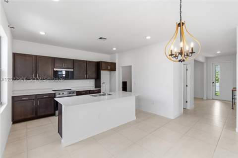 1325 NE 2nd Ct, Homestead FL - photo 13 of 53