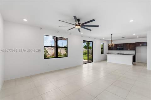 1325 NE 2nd Ct, Homestead FL - photo 16 of 53