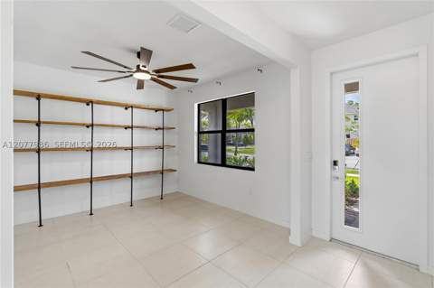 1325 NE 2nd Ct, Homestead FL - photo 6 of 53
